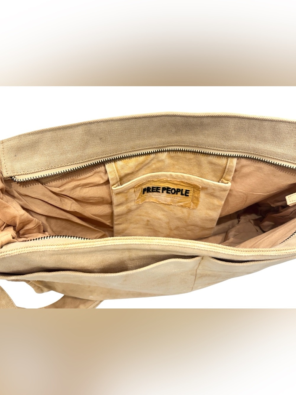 NWT Free People Camp Crush Sling Bag in Neutral - Picture 7 of 7
